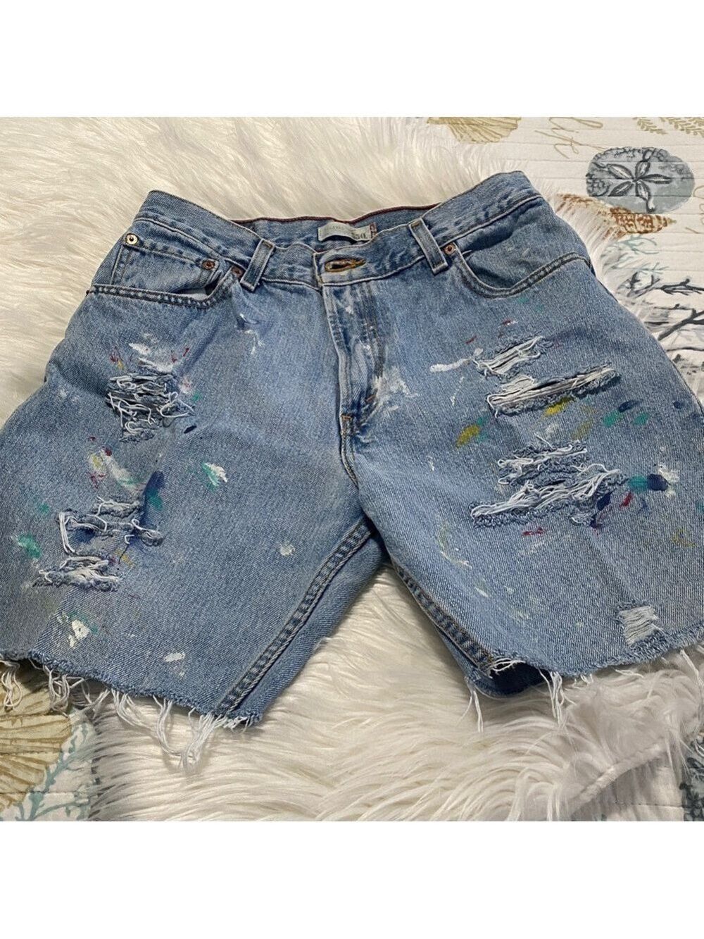 Levi 550 Women highwaist shorts splatter paint